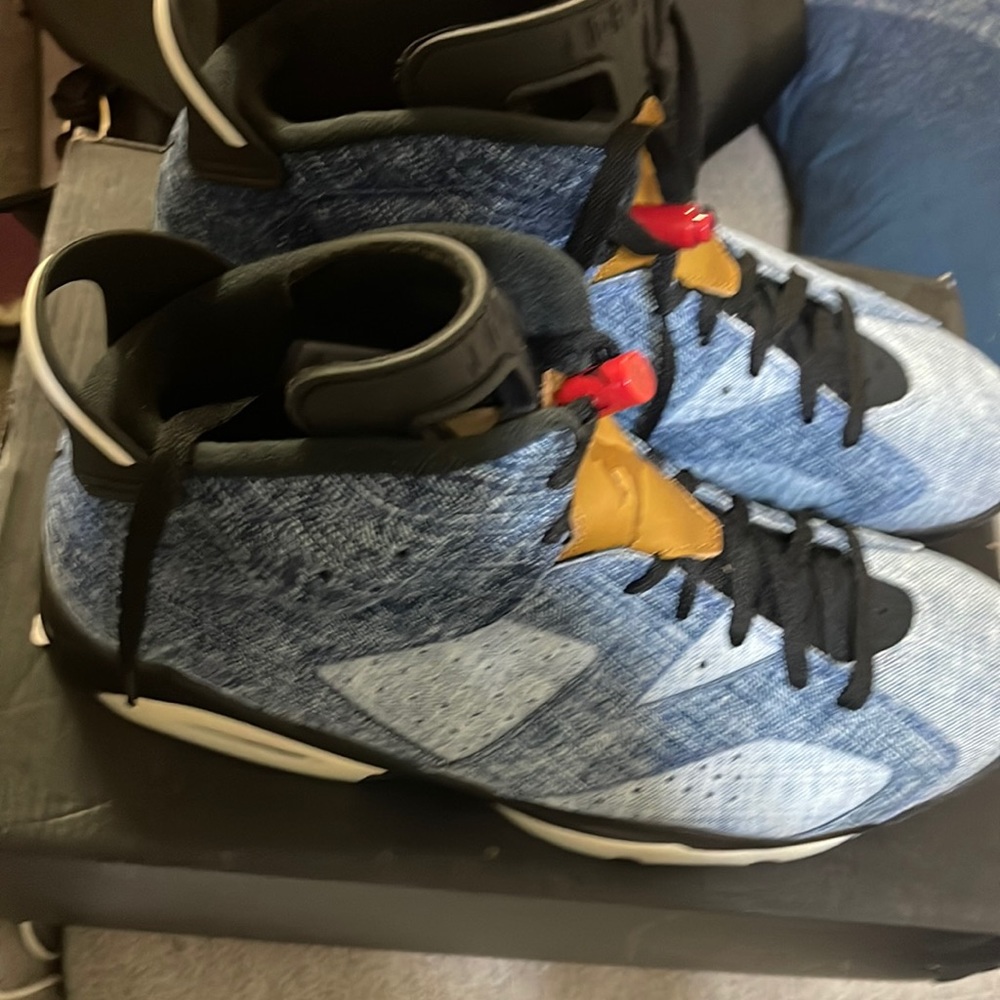 Air Jordan 6 Retro Washed Denim SZ 13